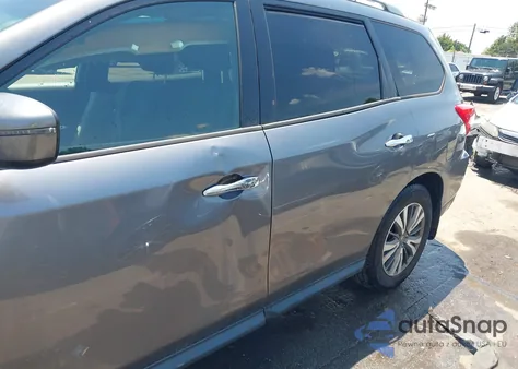 2017 Nissan Pathfinder Sv из США, поврежденный, VIN 5N1DR2MN0HC913937